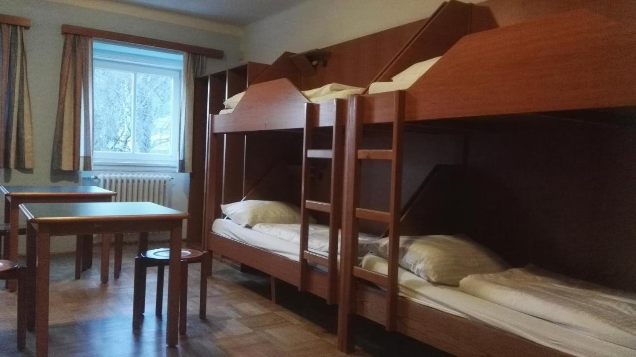 Haus Wendy Hostel เมาเทิร์นดอร์ฟ ภายนอก รูปภาพ