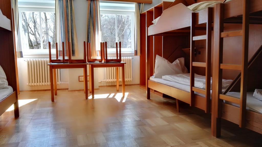Haus Wendy Hostel เมาเทิร์นดอร์ฟ ภายนอก รูปภาพ